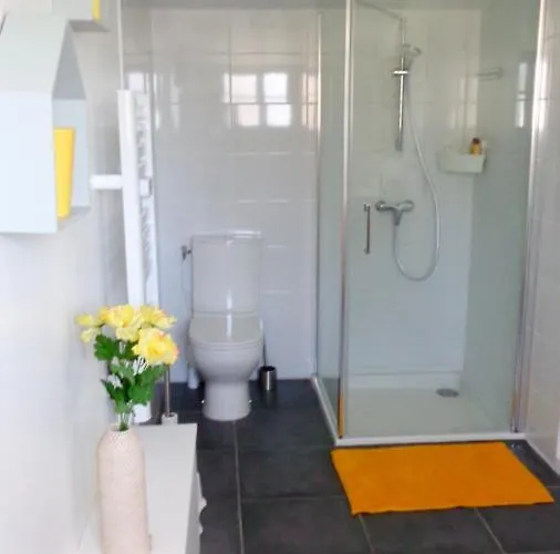 펜션 La Cousinade No 누아르무티에 앙 릴