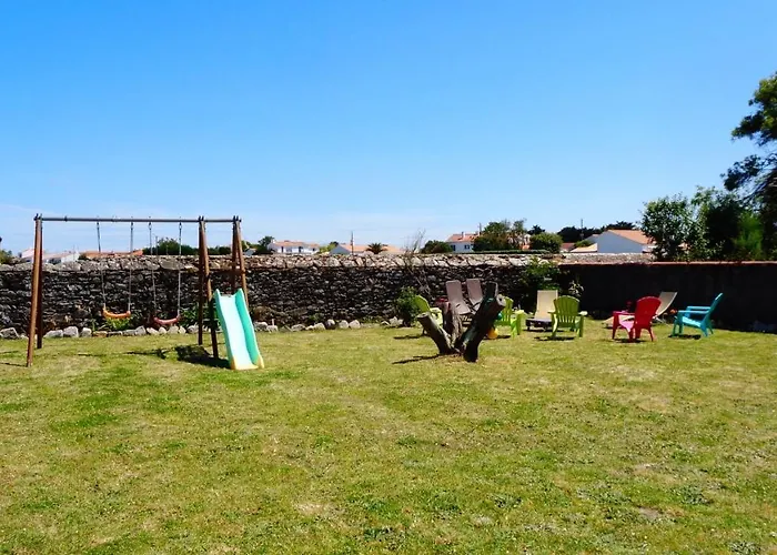 La Cousinade No Сasa de vacaciones *